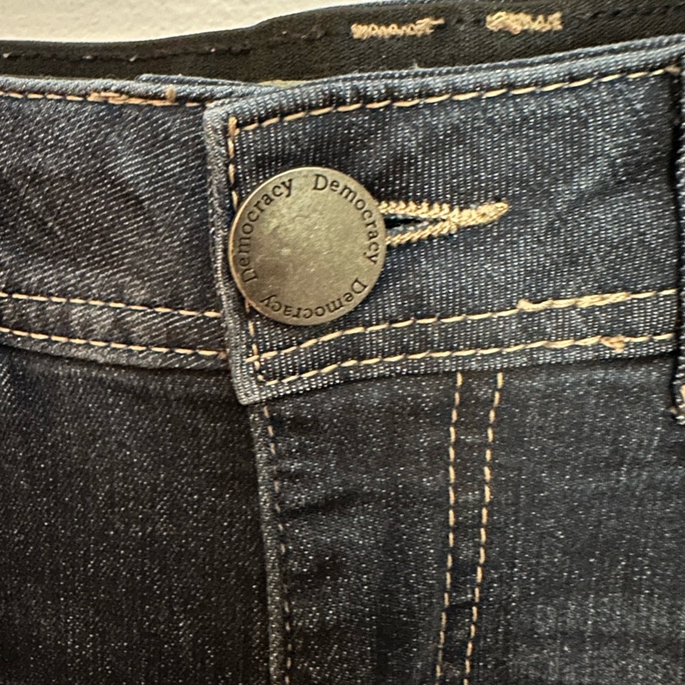 Democracy “Ab" solution Jeans Size 4 EUC - Picture 5 of 12